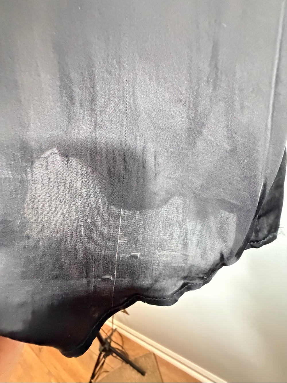 Johnny Was Black Satin V-Neck Camisole Size XL Minimalist Please see condition - Picture 10 of 14